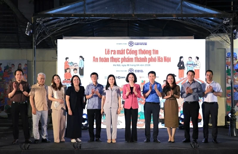 Hanoi city launches food safety information portal: Establishing an official hub, increasing transparency, and enhancing interaction