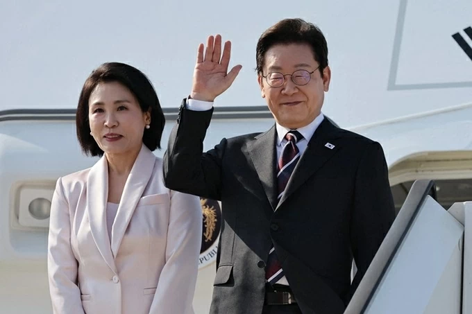 RoK President Lee Jae Myung’s Vietnam visit: Moving beyond conventional frameworks to become a strategic anchor for a new phase RoK President Lee Jae Myung’s Vietnam visit: Moving beyond conventional frameworks to become a strategic anchor for a new phase