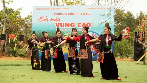 Highland market celebrates National Day in the capital Hanoi