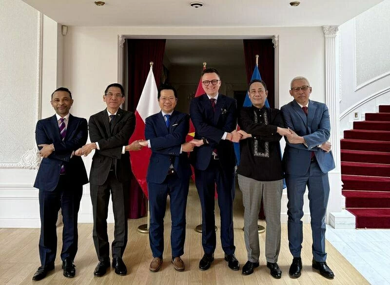 Vietnam serves as a bridge to foster ASEAN-Poland relations