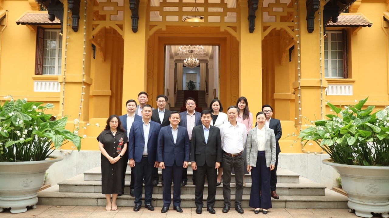 MOFA supports VSIP Group in attracting investment, promoting growth and sustainable development