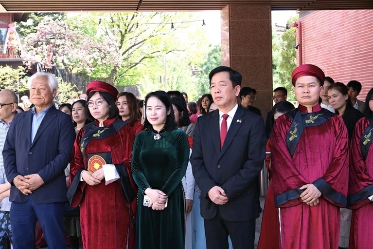 Vietnamese Embassy in Republic of Korea organizes Hung Kings' Commemoration Ceremony Vietnamese Embassy in Republic of Korea organizes Hung Kings' Commemoration Ceremony