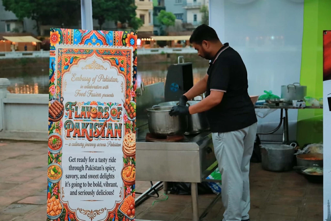 Rich flavors of Pakistani cuisine in the heart of Hanoi