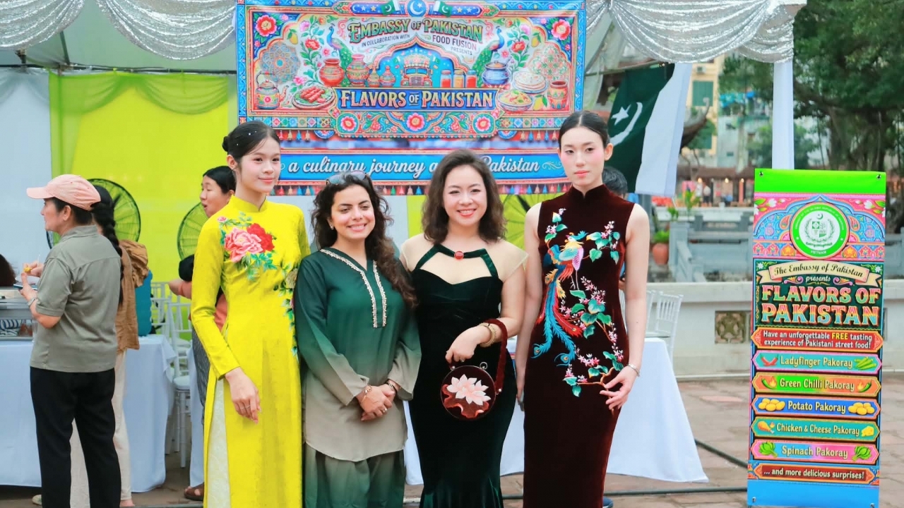 Rich flavors of Pakistani cuisine in the heart of Hanoi