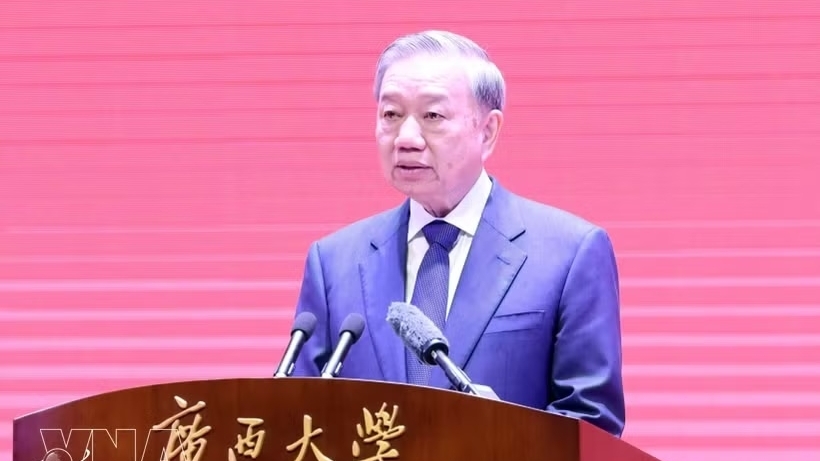 General Secretary, President To Lam visits historic Nanning Yucai School in Guangxi