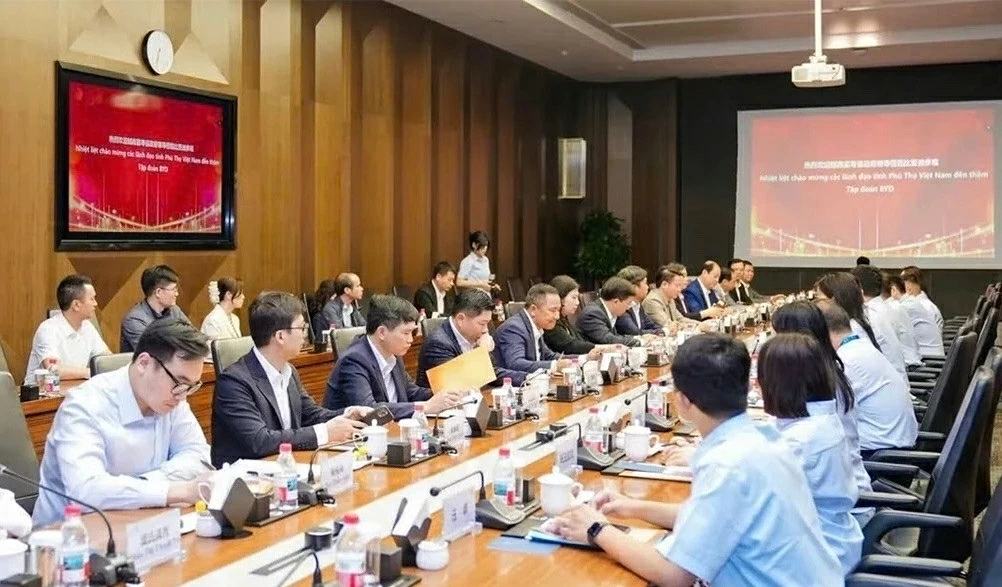 Phu Tho province investment promotion delegation works with BYD Group on cooperation in electric vehicles and new energy