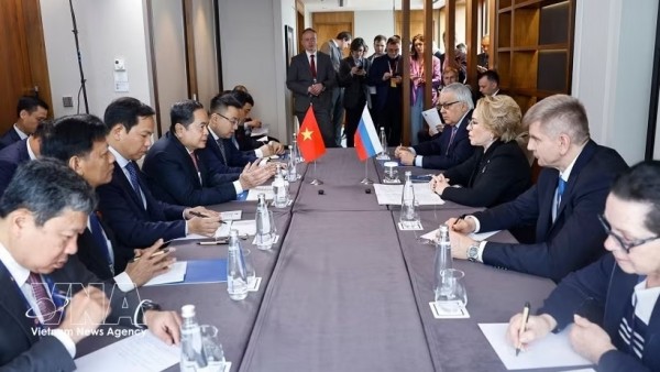 NA Chairman Tran Thanh Man meets with Speaker of Russia’s Federation Council in Istanbul