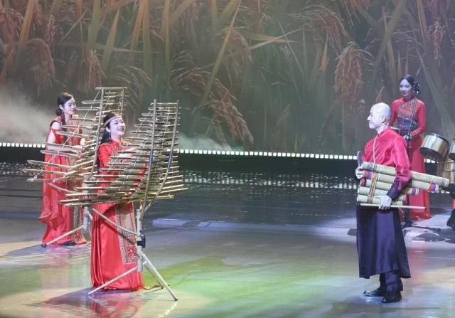 General Secretary, President To Lam attends friendship music concert in Beijing General Secretary, President To Lam attends friendship music concert in Beijing