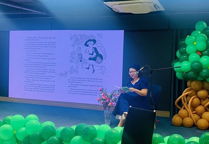 Counselor and writer Chu Thu Phuong: The soft bridge of cultural diplomacy