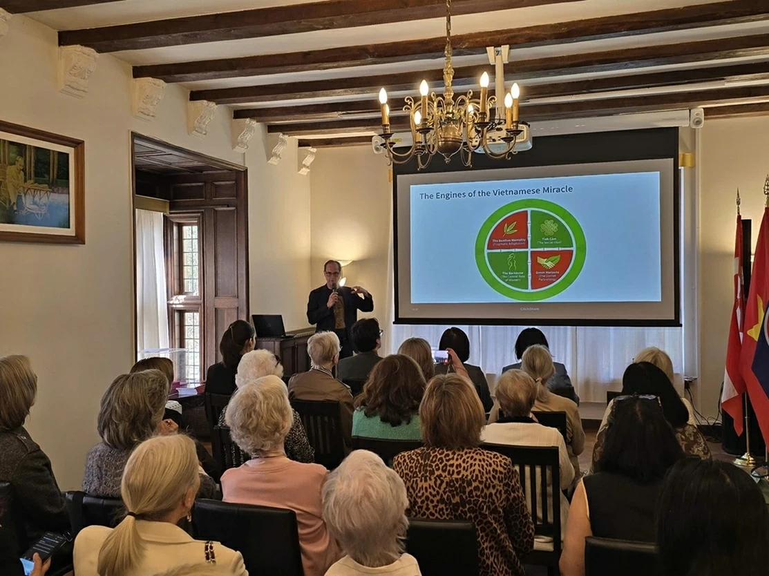 Vietnamese Embassy brings Vietnam closer to Danish and international friends