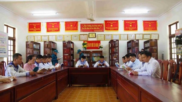 Spreading the reading culture in Truong Sa special zone