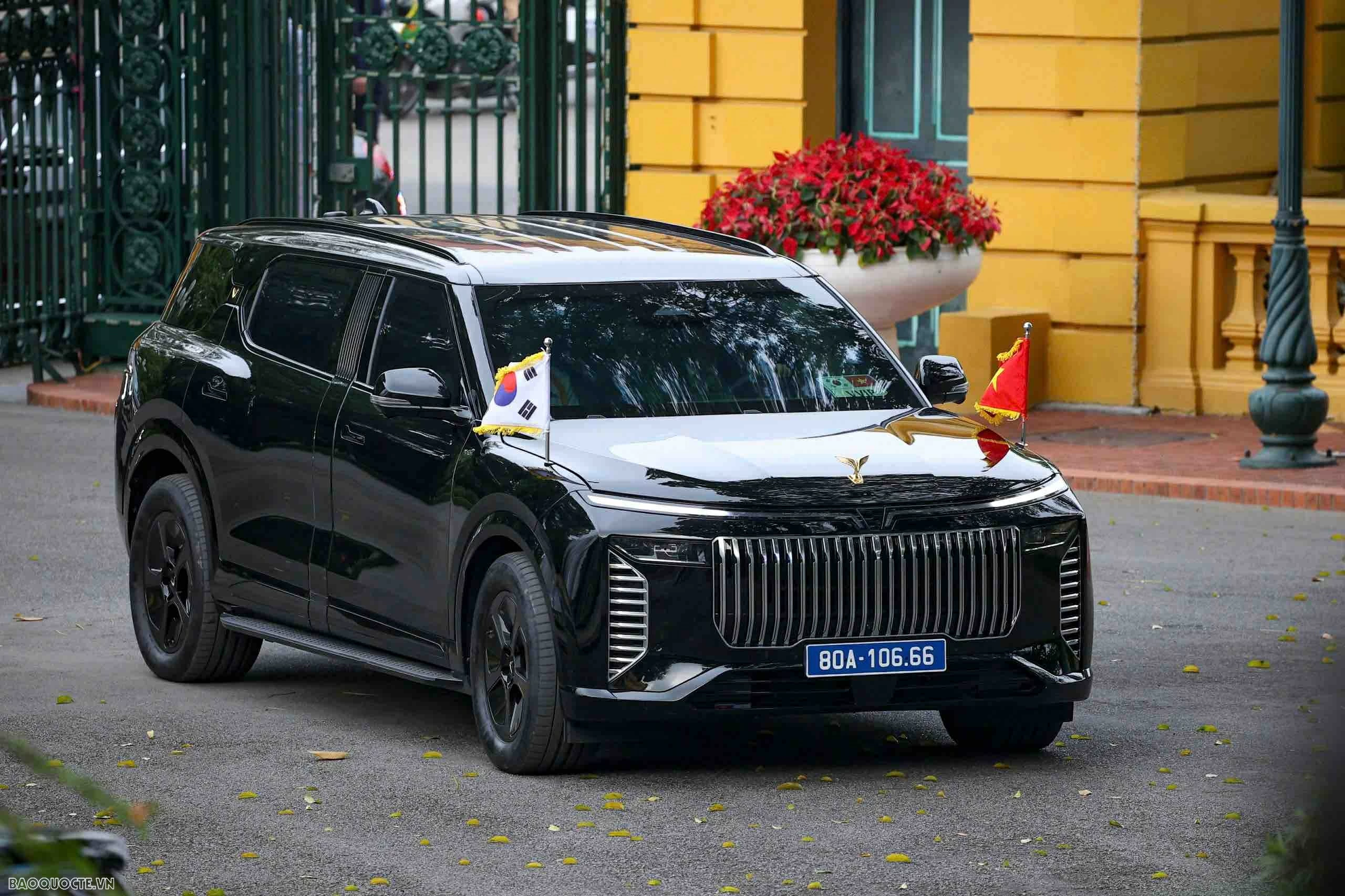 Welcome ceremony held for RoK President Lee Jae Myung and his spouse in Hanoi