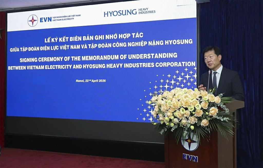 EVN strengthens connections, expands strategic cooperation with RoK partners