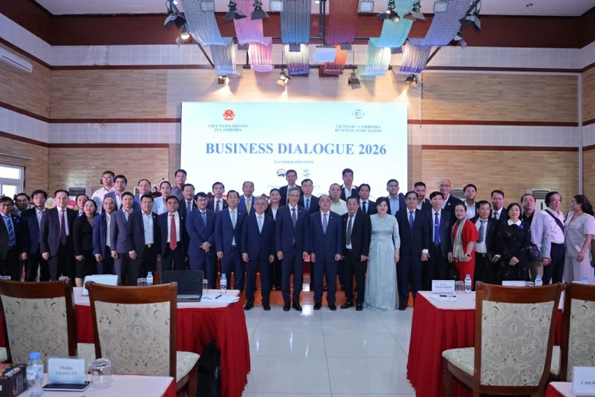Vietnamese Embassy, VCBA co-host Business Dialogue 2026 in Cambodia