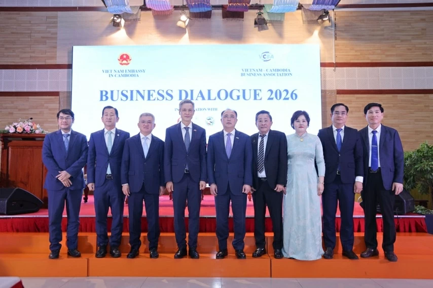 Vietnamese Embassy, VCBA co-host Business Dialogue 2026 in Cambodia