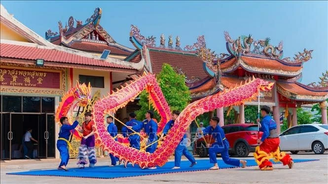 Vietnamese community in Udon Thani organizes Hung Kings' commemoration, honouring national roots
