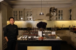 Young chef Nguyễn Nam Lộc: Pursuing high-end canapés and opportunities to work with international brands