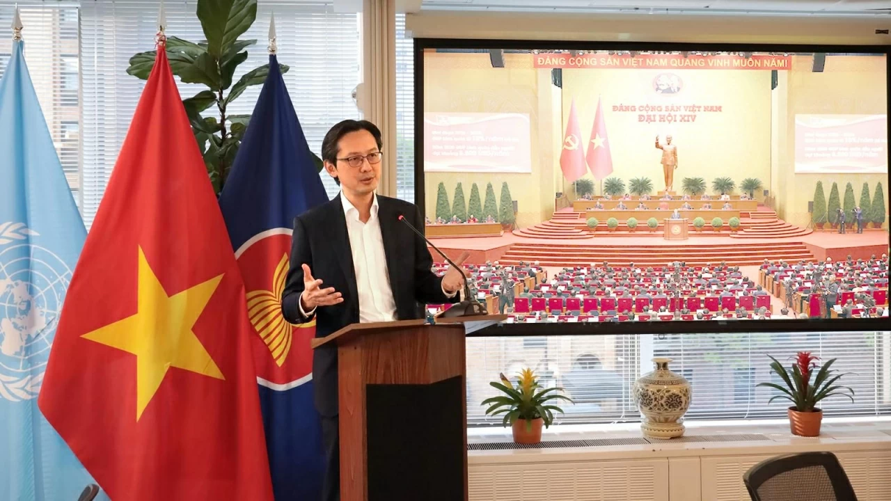 Vietnamese Ambassador at the UN shares information on the outcomes of the 14th Party Congress and the first Session of the 16th National Assembly