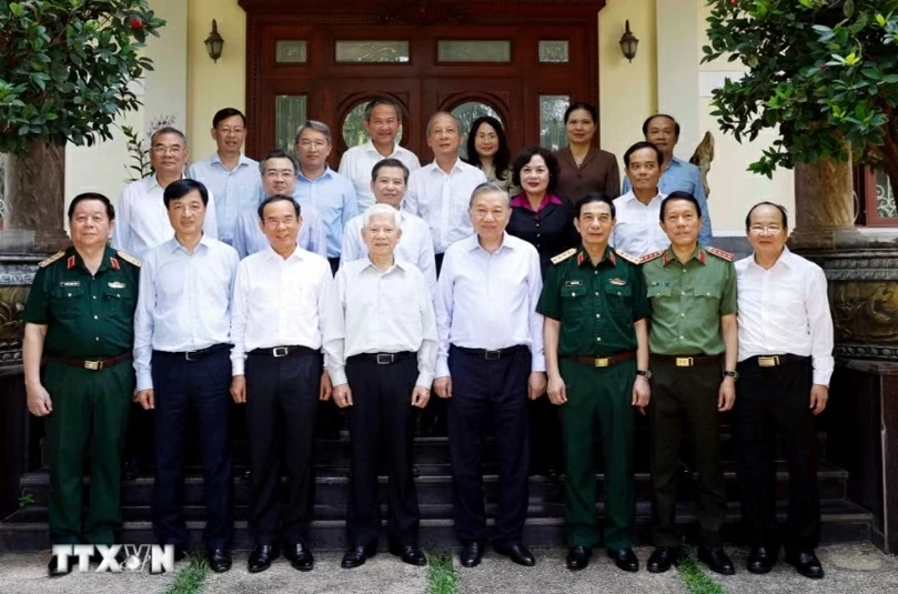 General Secretary, President To Lam visits former Party, State leaders and Heroic Vietnamese Mother in Ho Chi Minh City