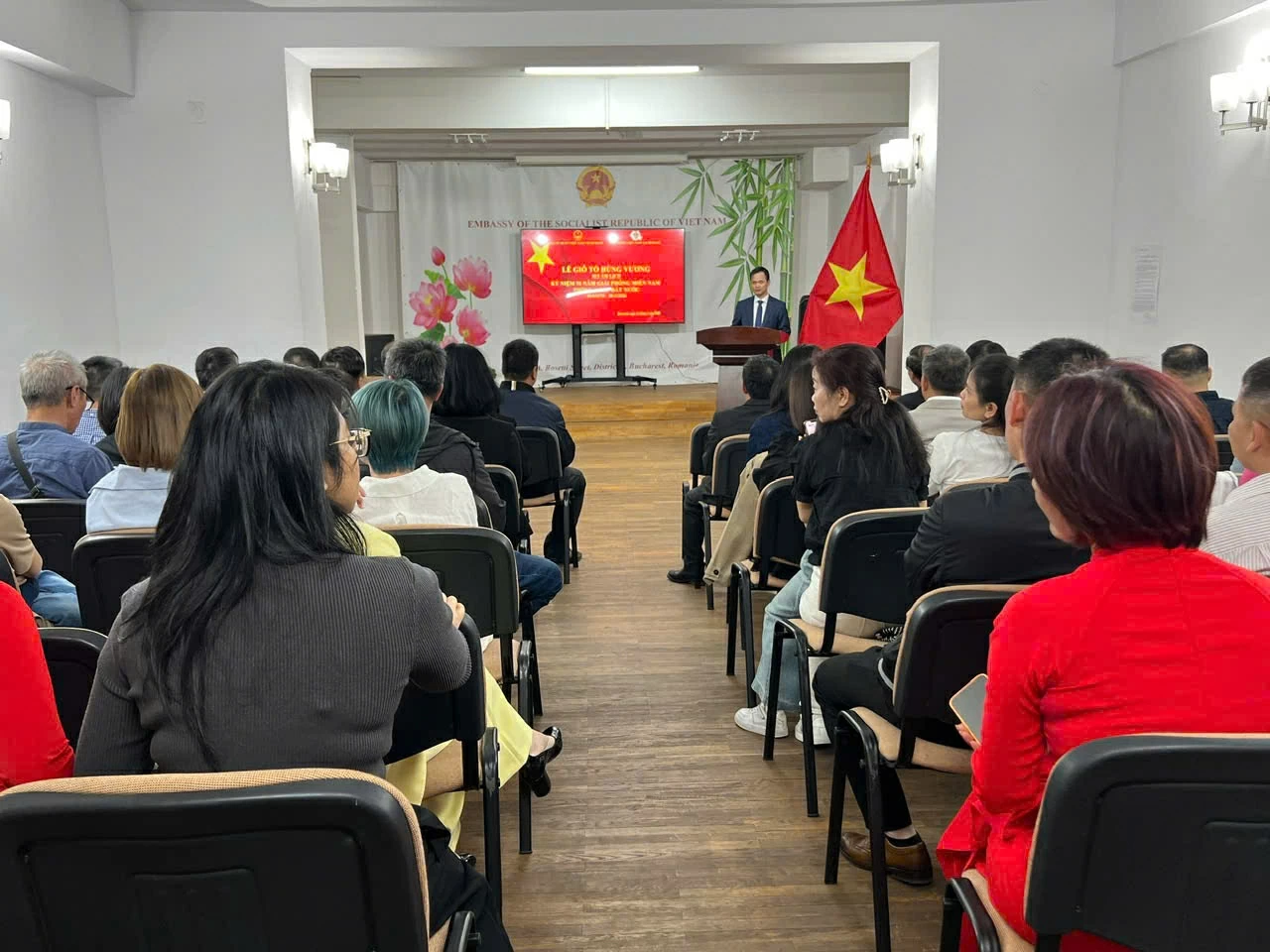 Vietnamese in Romania reflect on their roots, celebrate 51st Anniversary of Southern Liberation Vietnamese in Romania reflect on their roots, celebrate 51st Anniversary of Southern Liberation