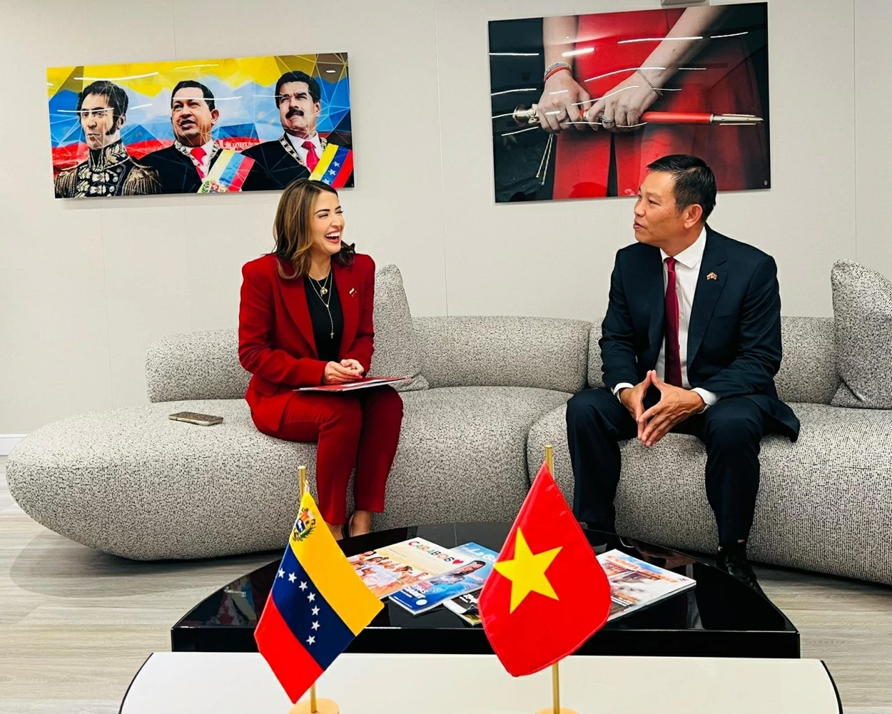Venezuela praises Vietnam's tourism development orientation