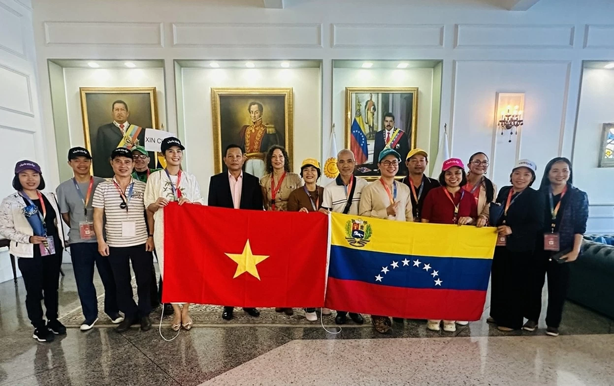 Venezuela praises Vietnam's tourism development orientation Venezuela praises Vietnam's tourism development orientation