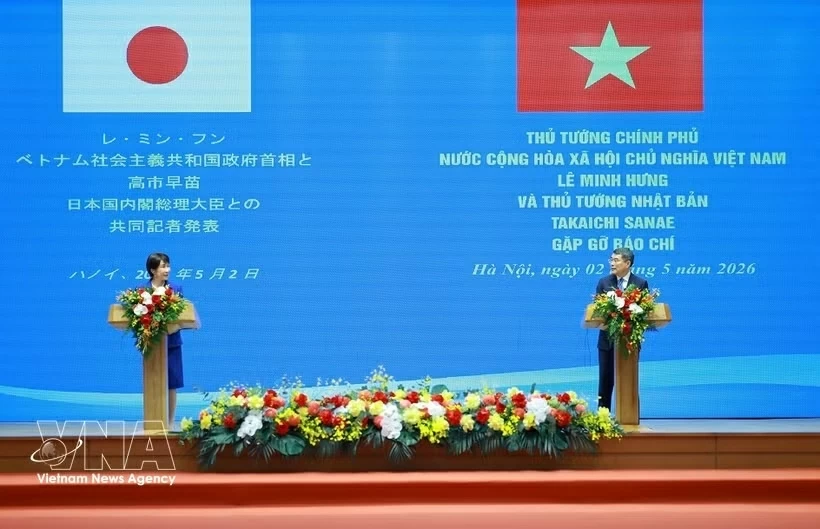 Vietnam, Japan Prime Ministers hold joint press conference after talks