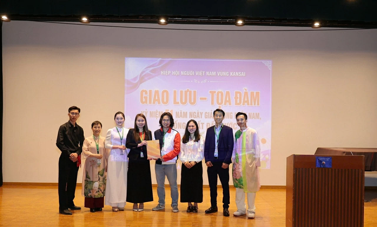 Vietnamese community in Kansai reflects on significance of National Reunification Day