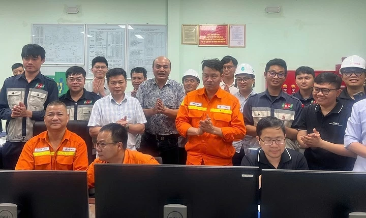 EVN maintains steady construction pace through holidays to ensure national energy security EVN maintains steady construction pace through holidays to ensure national energy security
