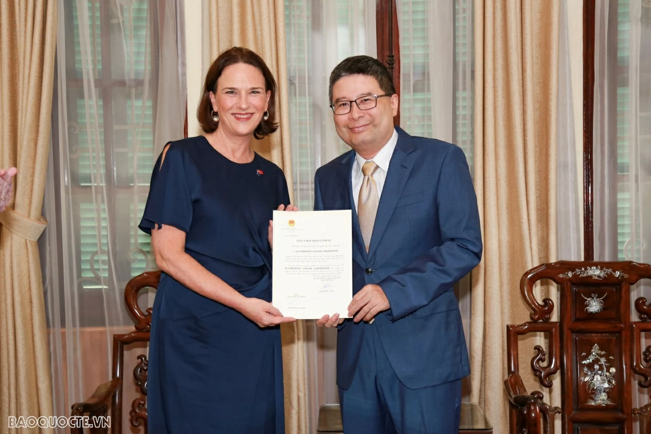 Consular acceptance granted to new Australian Consul General in Ho Chi Minh City Consular acceptance granted to new Australian Consul General in Ho Chi Minh City