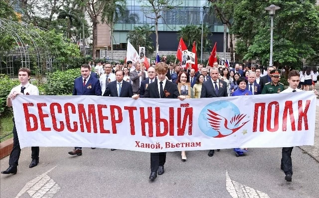 Russian Embassy organizes 'Immortal Regiment' parade to commemorate Victory Day against fascism