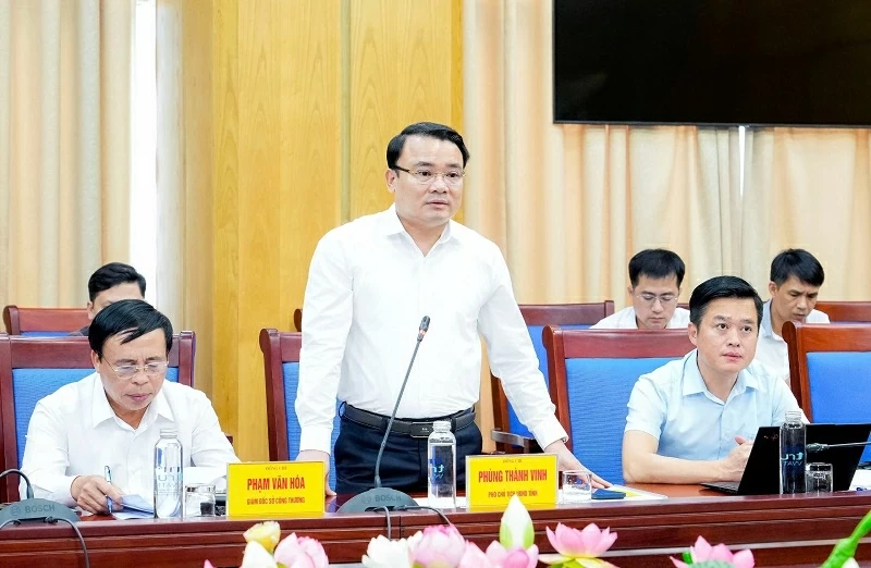 EVN enhances investment in power grid, partners in development with Nghe An Province