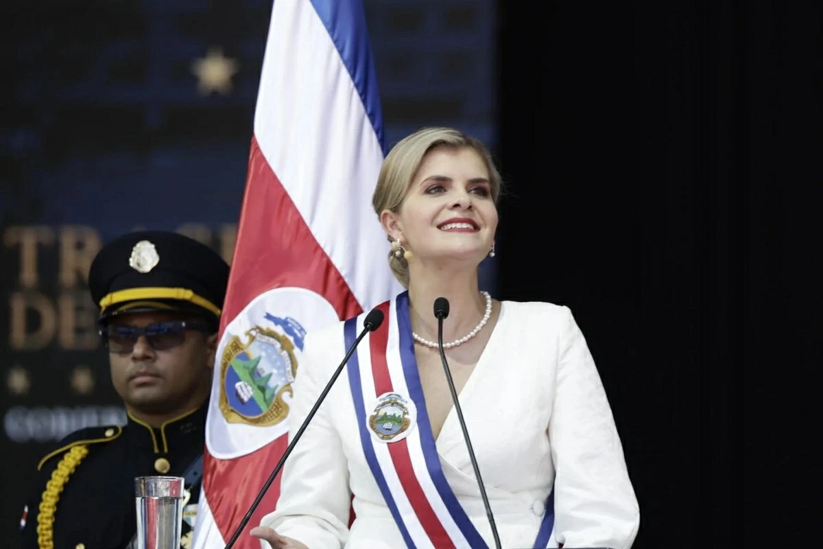 Special Envoy of the President attends inauguration of new Costa Rican President