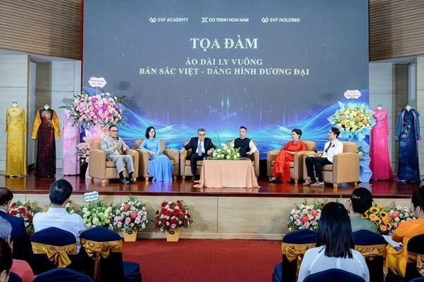 When Vietnamese Ao dai is recognized on the world map