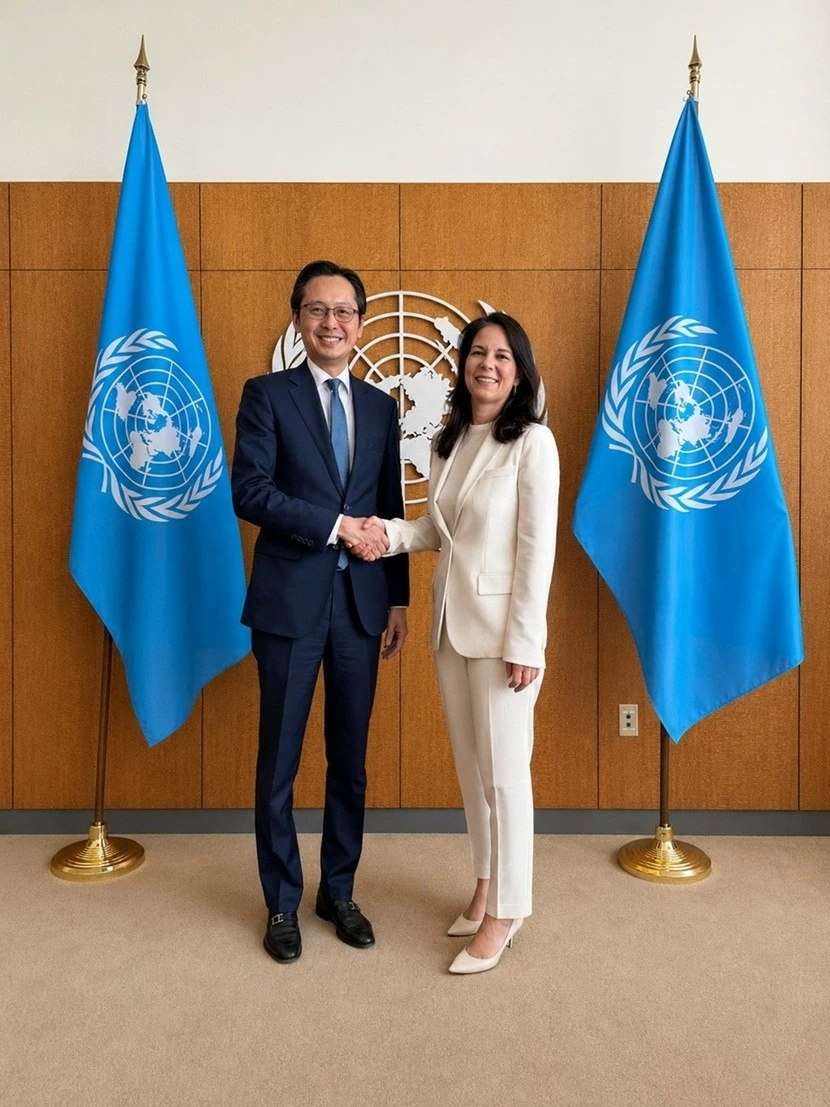 Ambassador Do Hung Viet meets with President of the United Nations General Assembly on the 11th NPT Conference