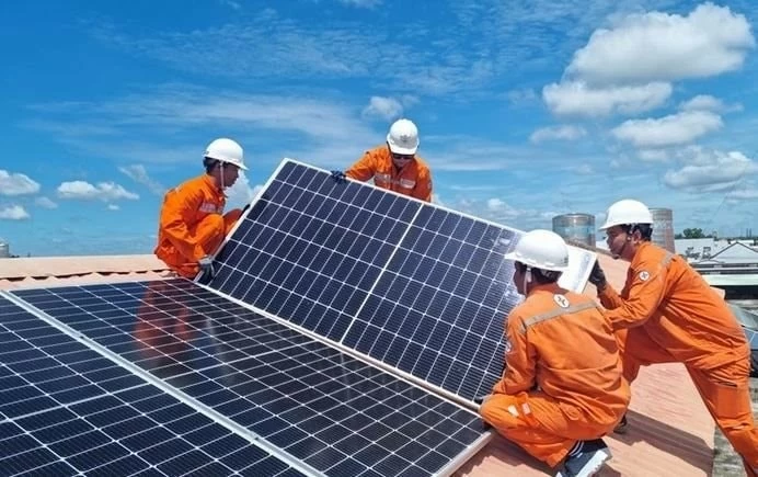 EVN's green transition efforts help drive Vietnam towards a low-carbon economy
