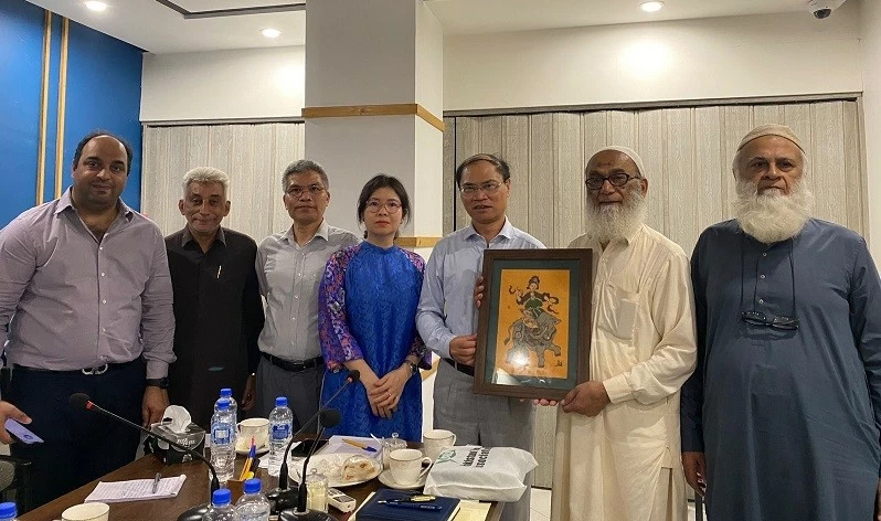 Vietnamese Embassy in Pakistan promotes economic diplomacy in the region's new context