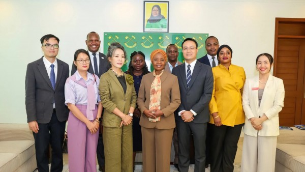 Vietnam-Tanzania boost Party cooperation, expand comprehensive connectivity