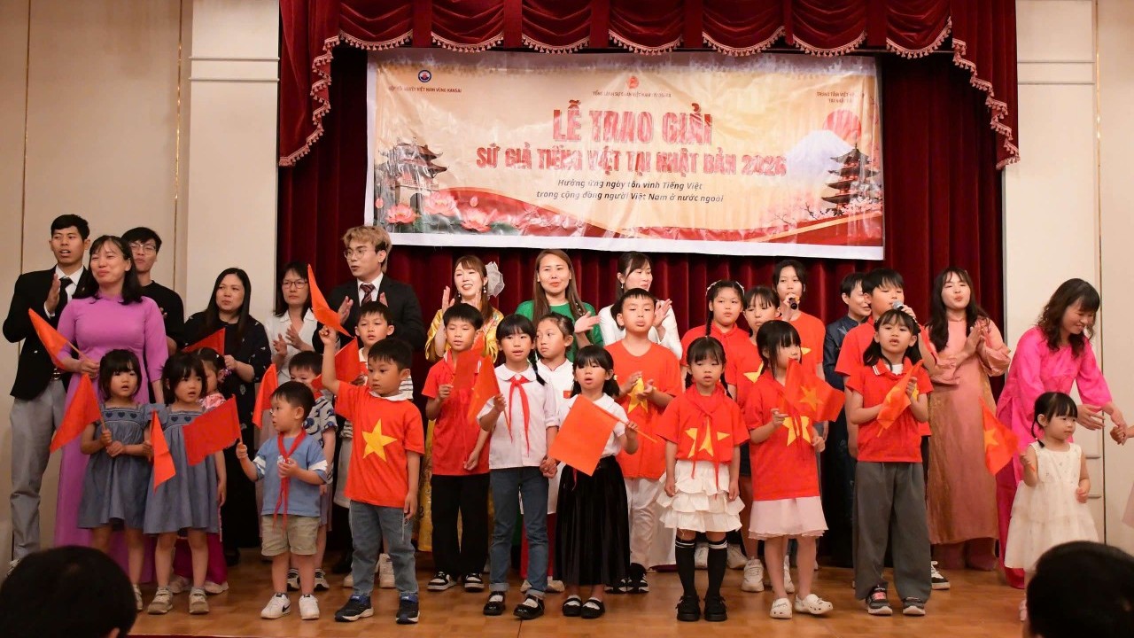 Award ceremony for 'Vietnamese Language Ambassador in Japan' 2026 and opening of Vietnamese Class at Cay Tre School