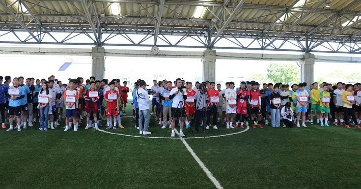 Vietnamese Community Football Tournament in Japan commemorates President Ho Chi Minh's birthday