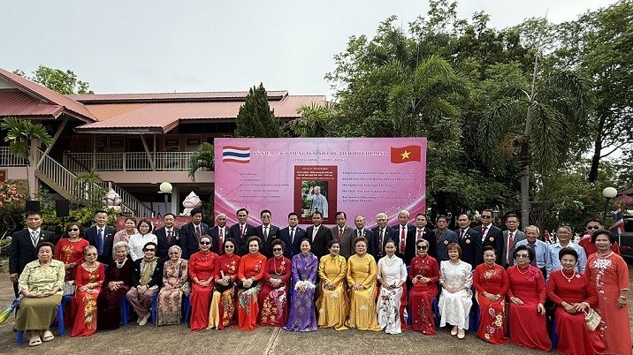 Photo exhibition on President Ho Chi Minh in Thailand's Nakhon Phanom
