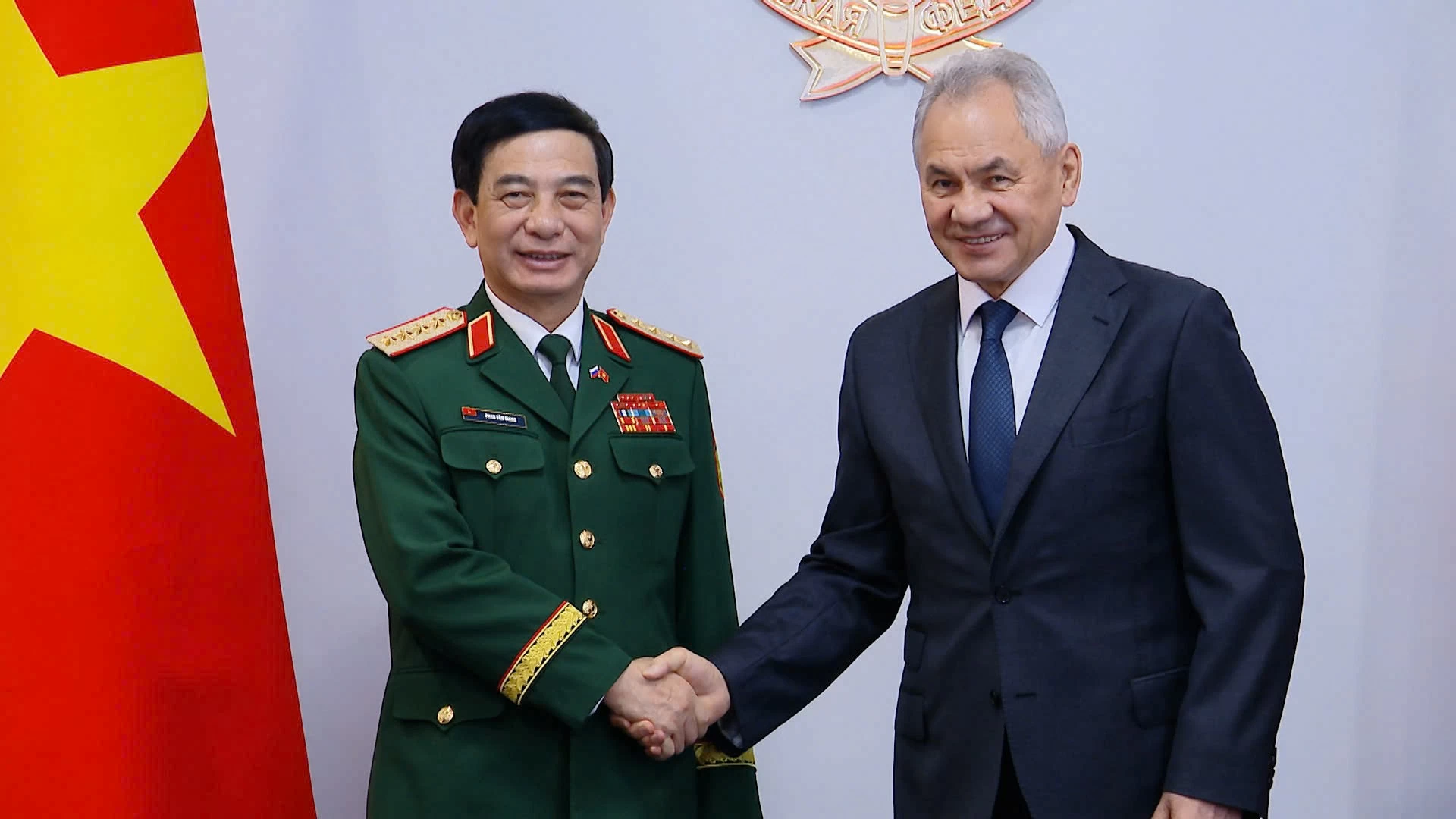 Deputy Prime Minister General Phan Van Giang visits Russia, deepening defence cooperation