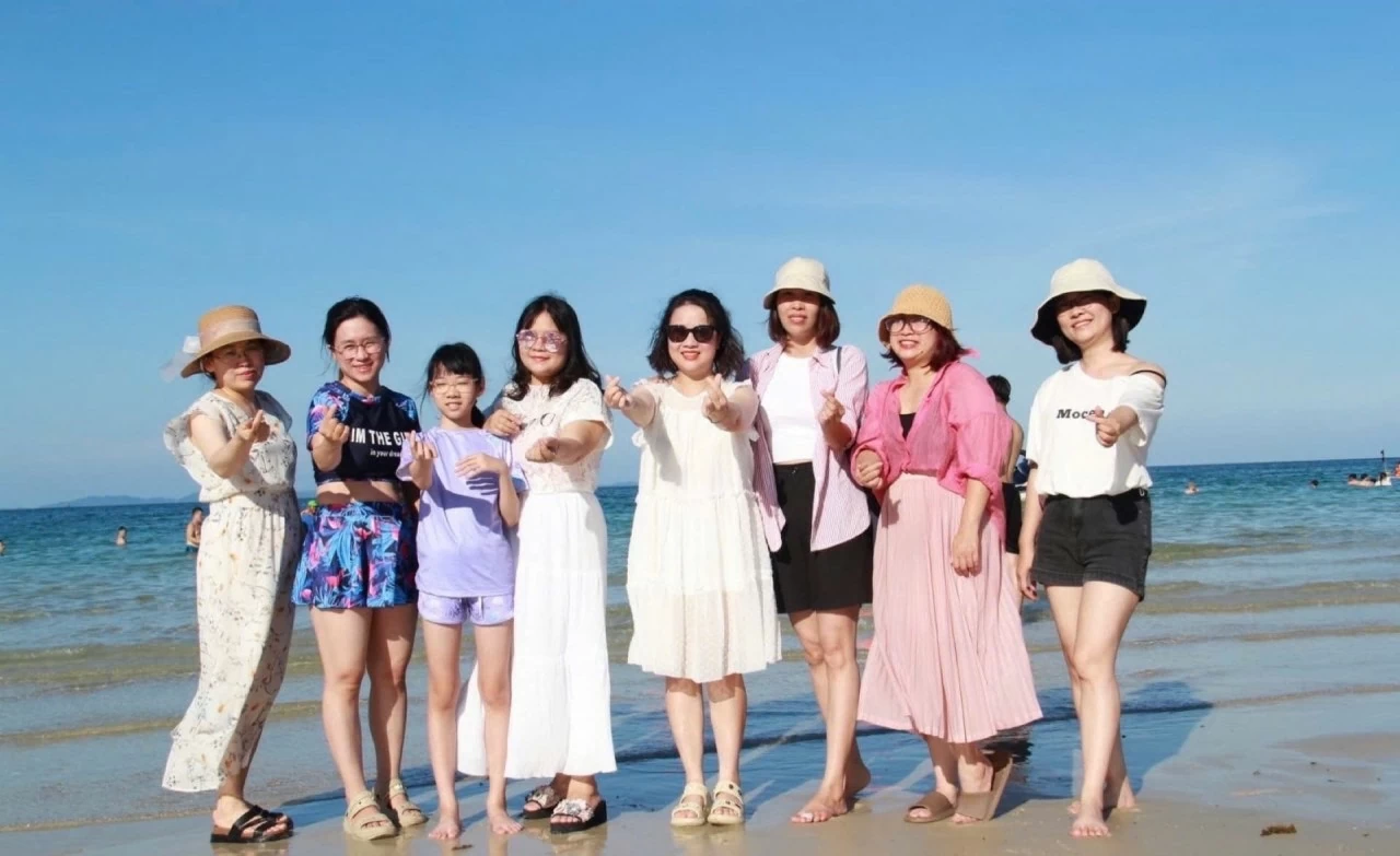 Explore 4 tourist destinations with stunning scenery and enticing cuisine Explore 4 tourist destinations with stunning scenery and enticing cuisine