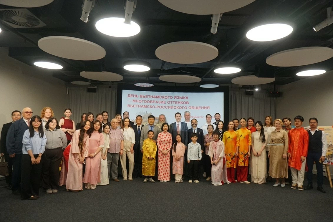 Consulate General in Ekaterinburg spreads love for Vietnamese language among international Friends in Russia Consulate General in Ekaterinburg spreads love for Vietnamese language among international Friends in Russia