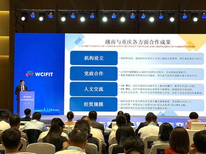 Consul General Bui Nguyen Long speaks at Chongqing-ASEAN Investment and Trade Cooperation Conference Consul General Bui Nguyen Long speaks at Chongqing-ASEAN Investment and Trade Cooperation Conference