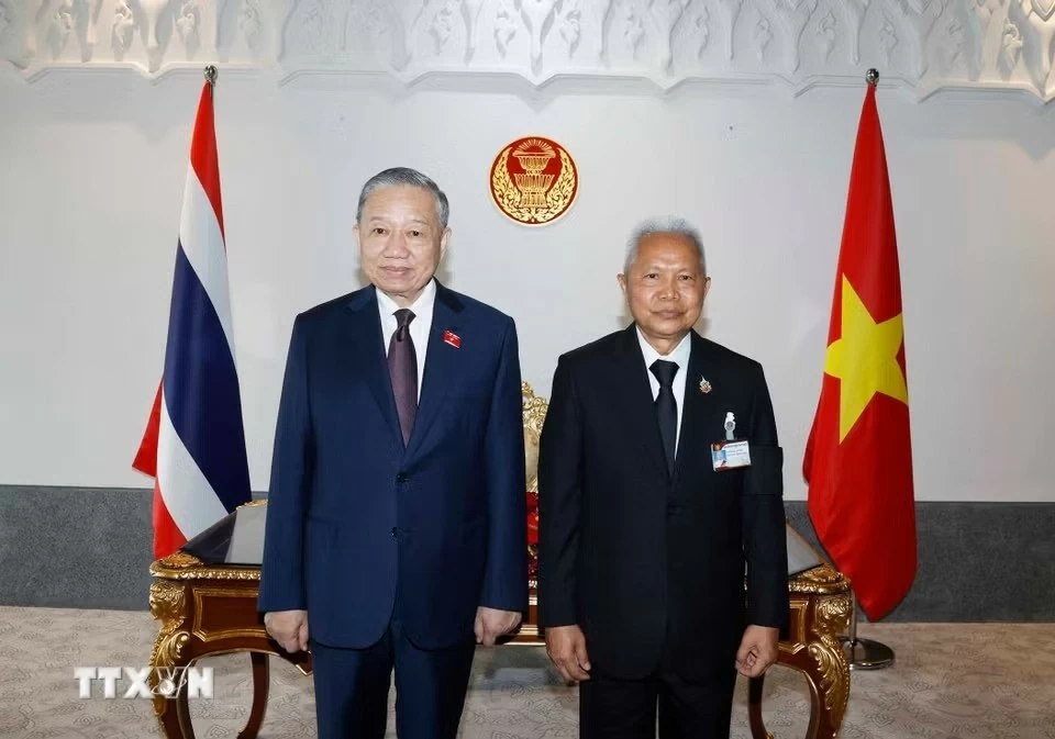 General Secretary, President To Lam meets with Thai National Assembly President Sophon Saram