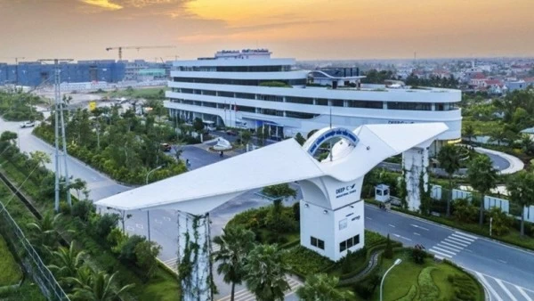 Vietnam’s registered FDI surges 58% in first seven months as high-tech investment gains momentum