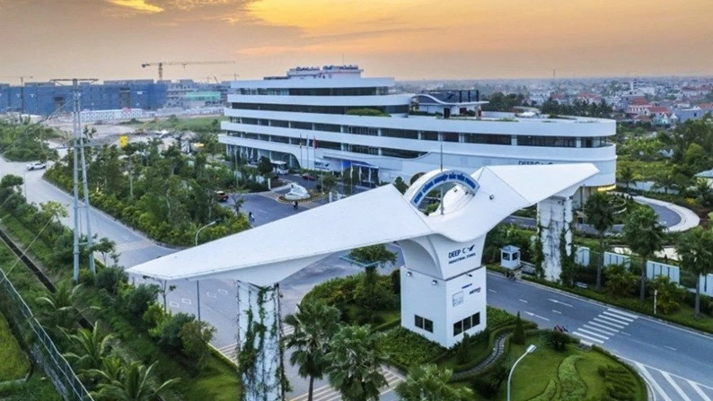 Vietnam’s registered FDI surges 58% in first seven months as high-tech investment gains momentum