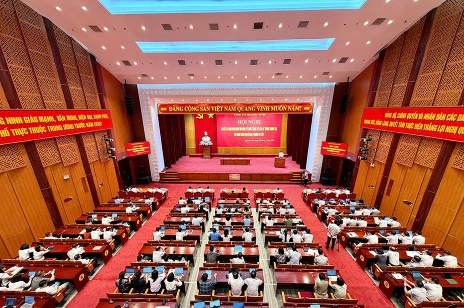 Quang Ninh’s two-tier local administration model gradually brings practical changes Quang Ninh’s two-tier local administration model gradually brings practical changes