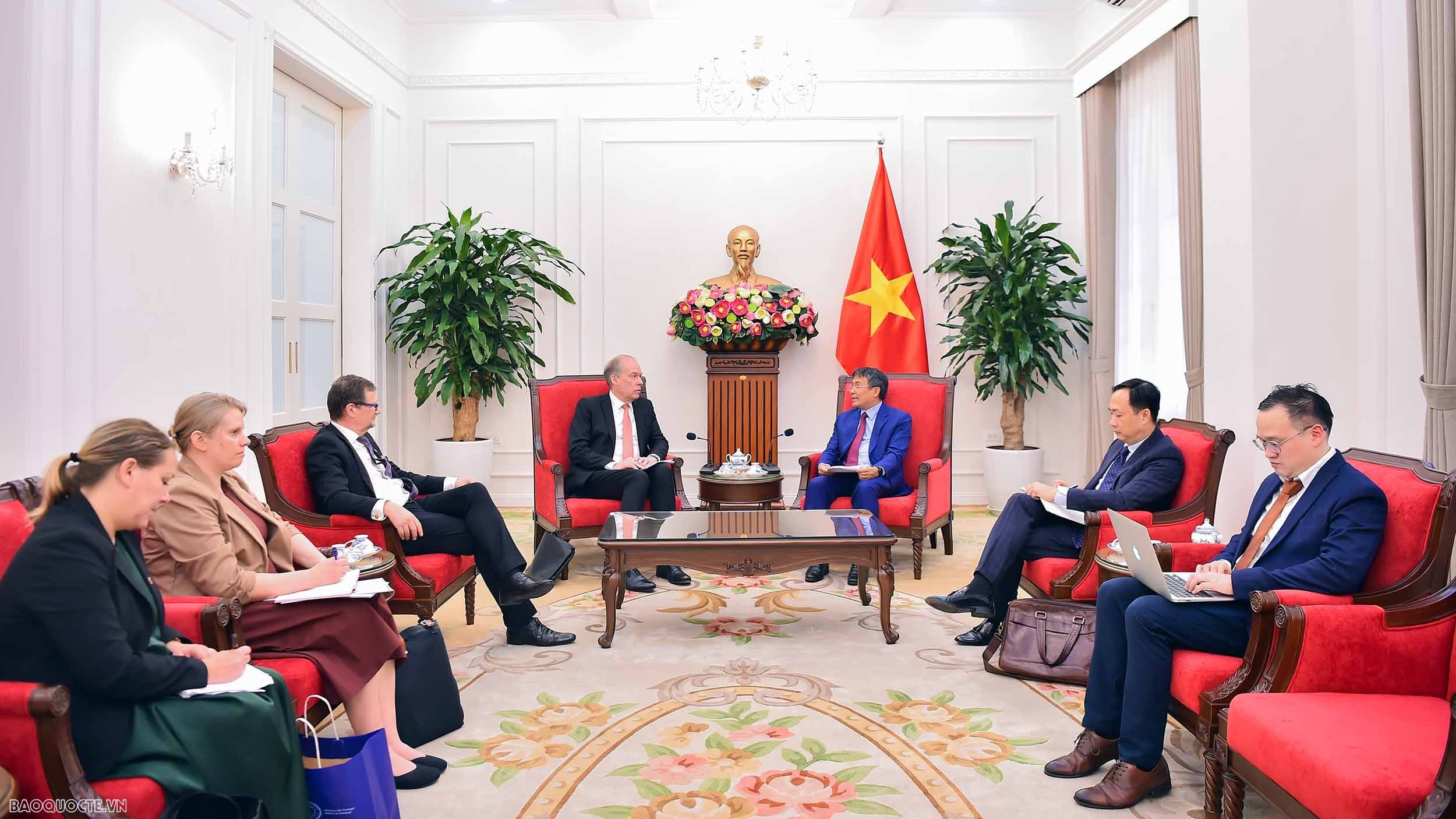 Vietnam, Finland promote cooperation in AI, digital transformation, and green energy: Permanent Deputy FM